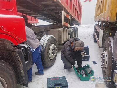 是谁一年跨越百万公里的考验,只为让“红岩造”走的更远?