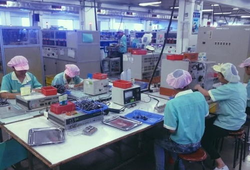 90后大专生在一线城市的工厂工作,透露正式员工的收入,引热议
